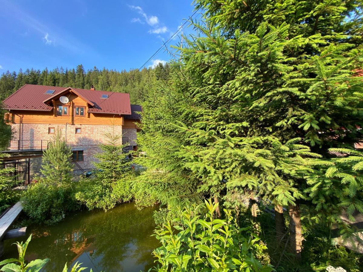 Hotel Під Магурою Vorochta Exteriér fotografie