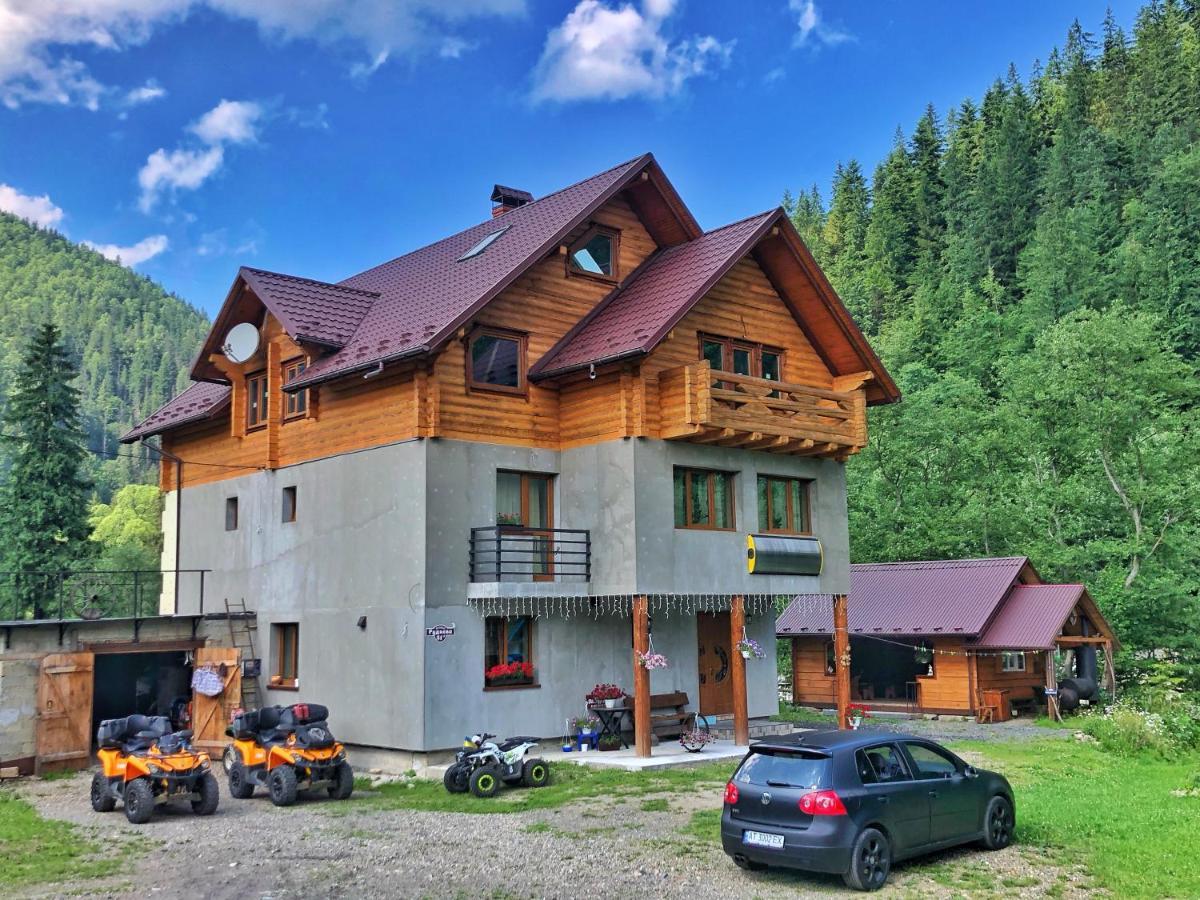 Hotel Під Магурою Vorochta Exteriér fotografie